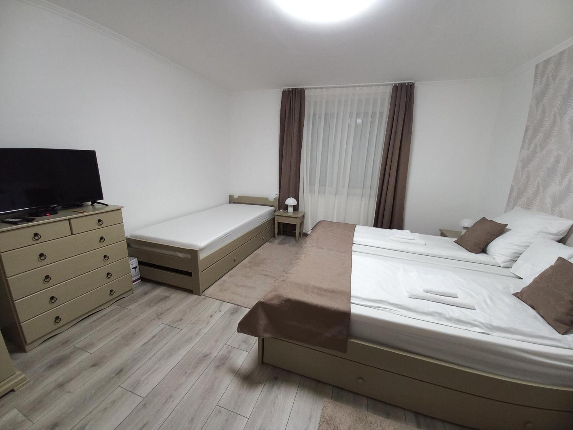 Ilona Apartman Gyula Exterior photo