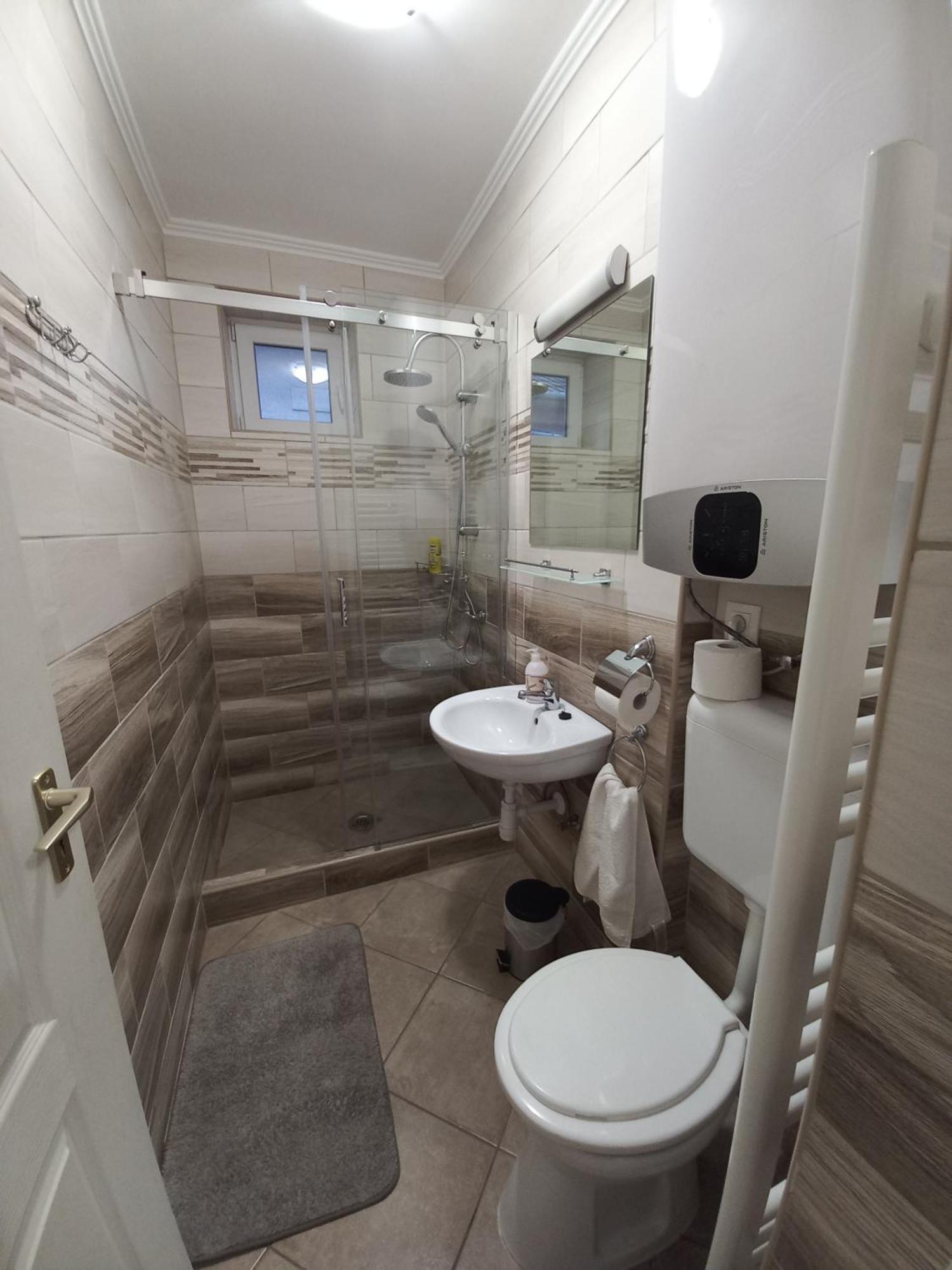 Ilona Apartman Gyula Exterior photo